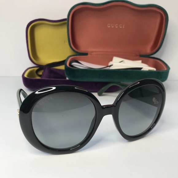 New- 💯 GUCCI GG0712S-001 GUCCI OVERSIZED SUNGLASSES WITH WEB TEMPLE - Picture 5 of 14